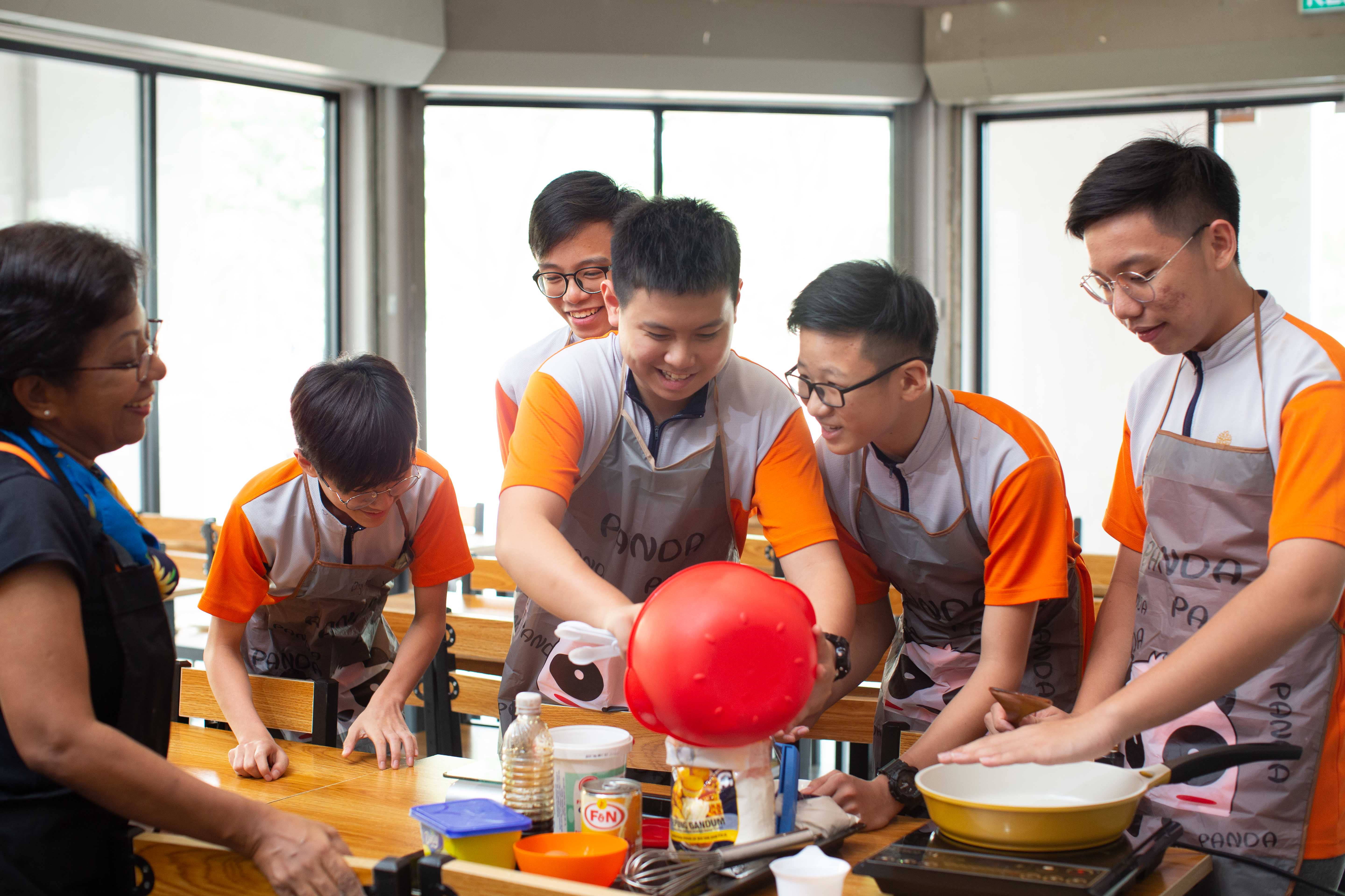 Mapplewood Academy cooking class